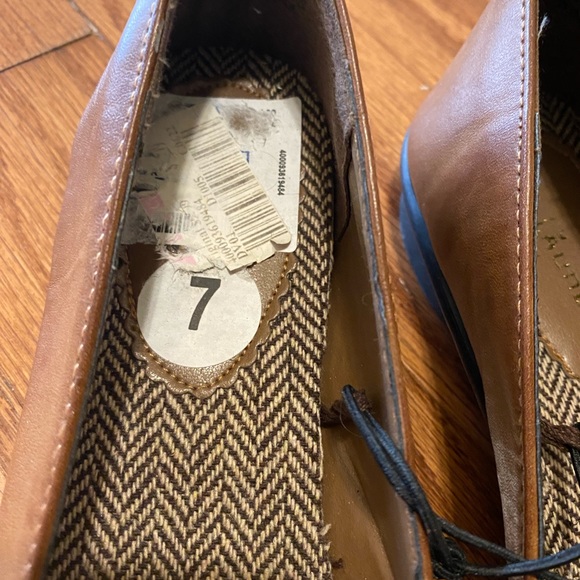 CL LAUNDAY FLATS - Picture 2 of 5